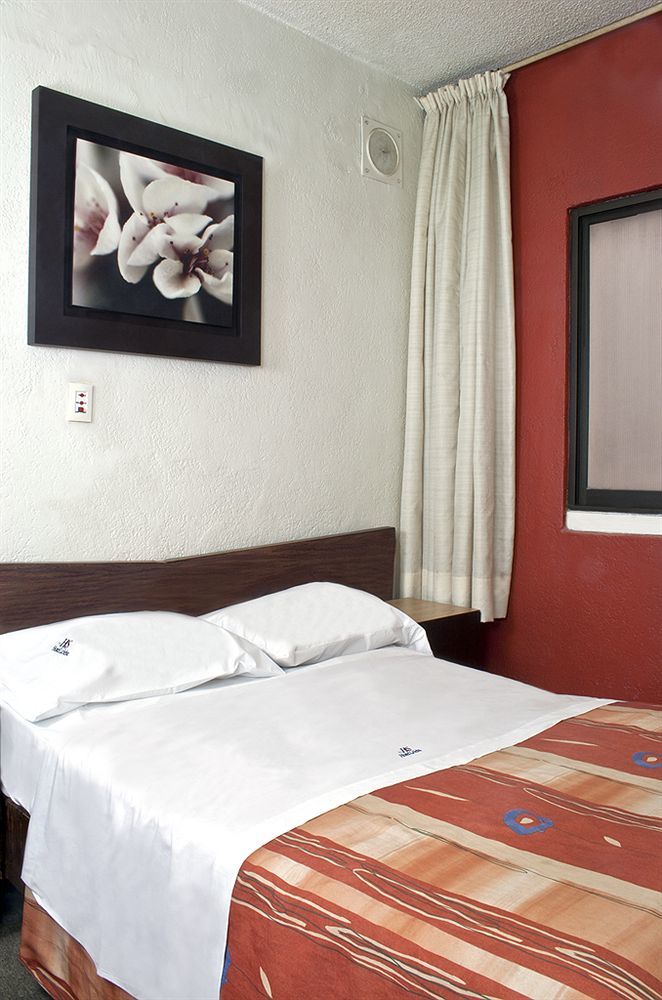 Ayenda La Selva Hotel Kota Meksiko Bagian luar foto