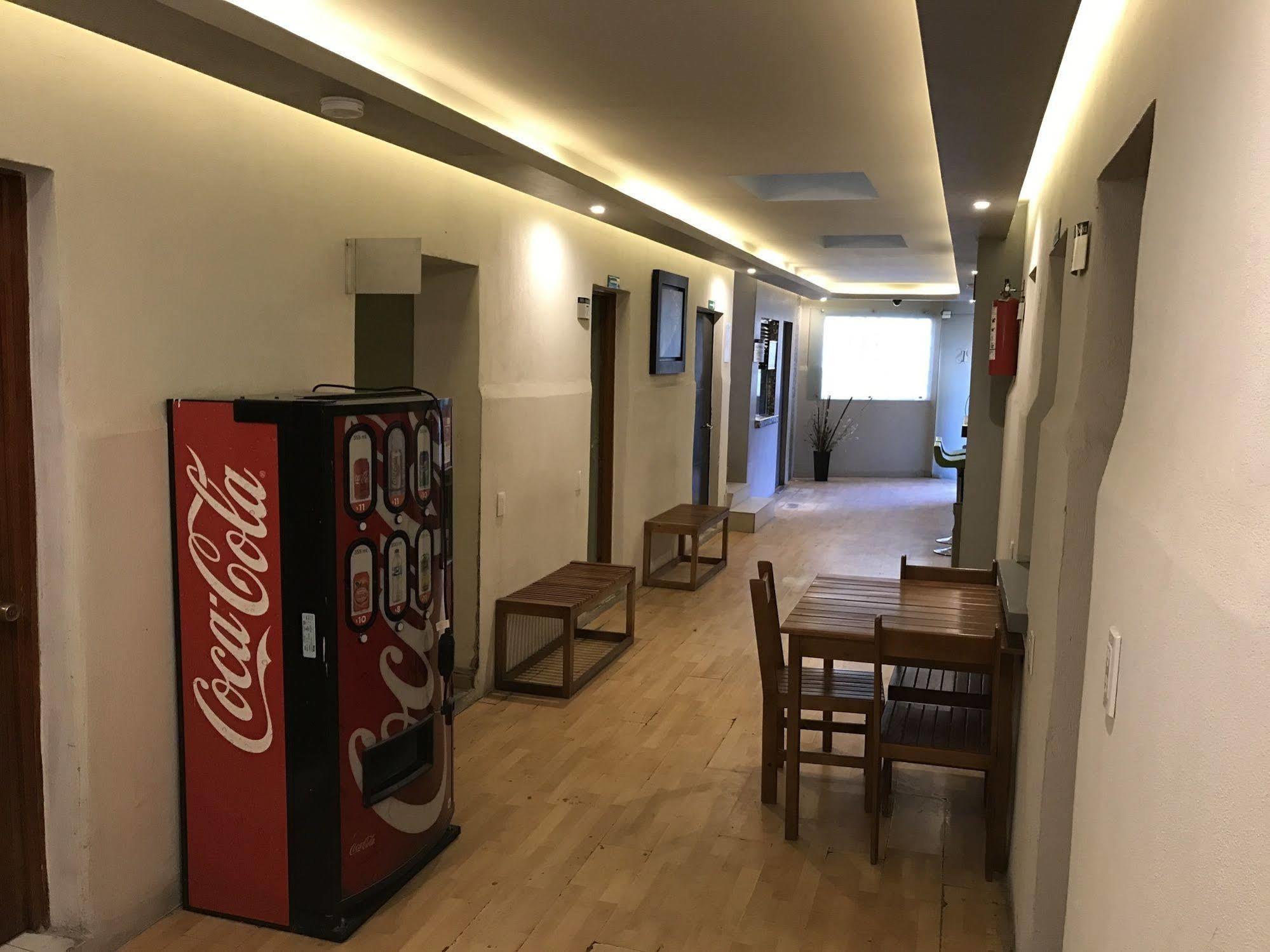 Ayenda La Selva Hotel Kota Meksiko Bagian luar foto